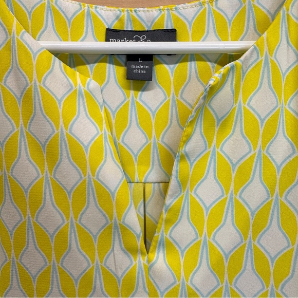 Market & Spruce Yellow, White And Blue Sleeveless Top Size Large EUC - Picture 4 of 9